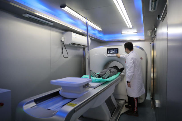 武漢科技大學(xué)醫(yī)院投入首臺(tái)移動(dòng)CT車 助力復(fù)工復(fù)產(chǎn)